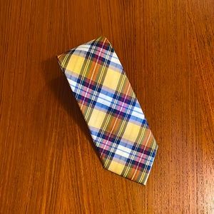 Like new, classy and cool plaid tie